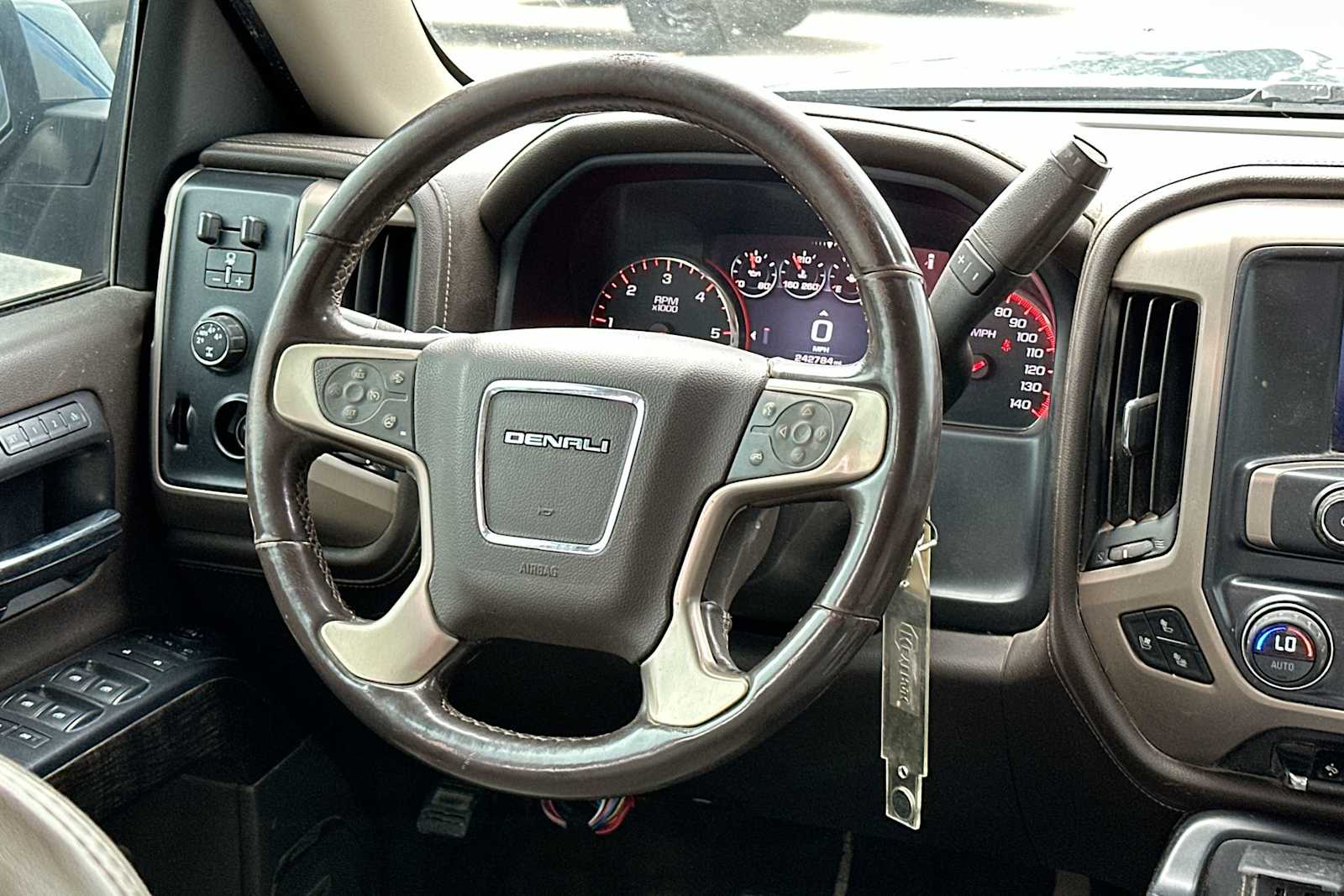 Thumbnail: 2016 GMC Sierra 1500 - 27