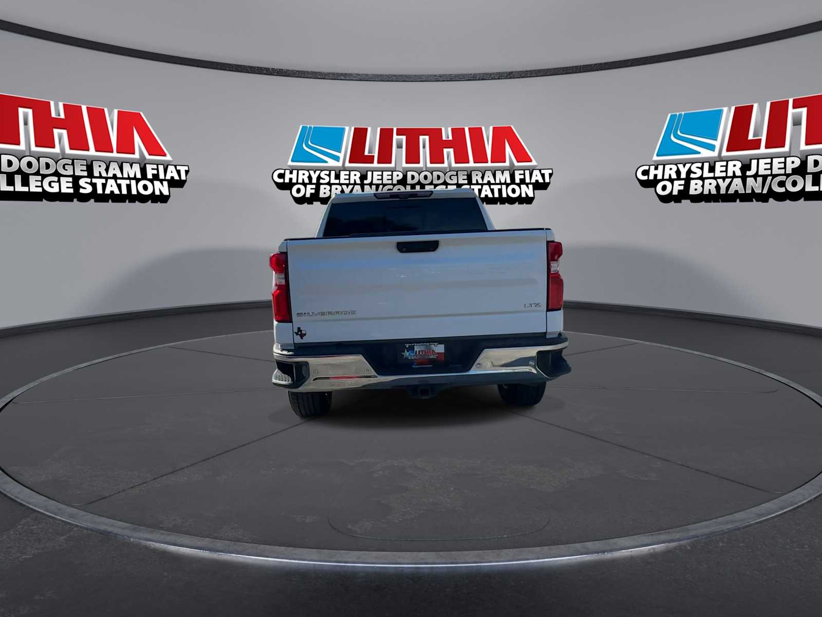 Thumbnail: 2021 Chevrolet Silverado 1500 - 7