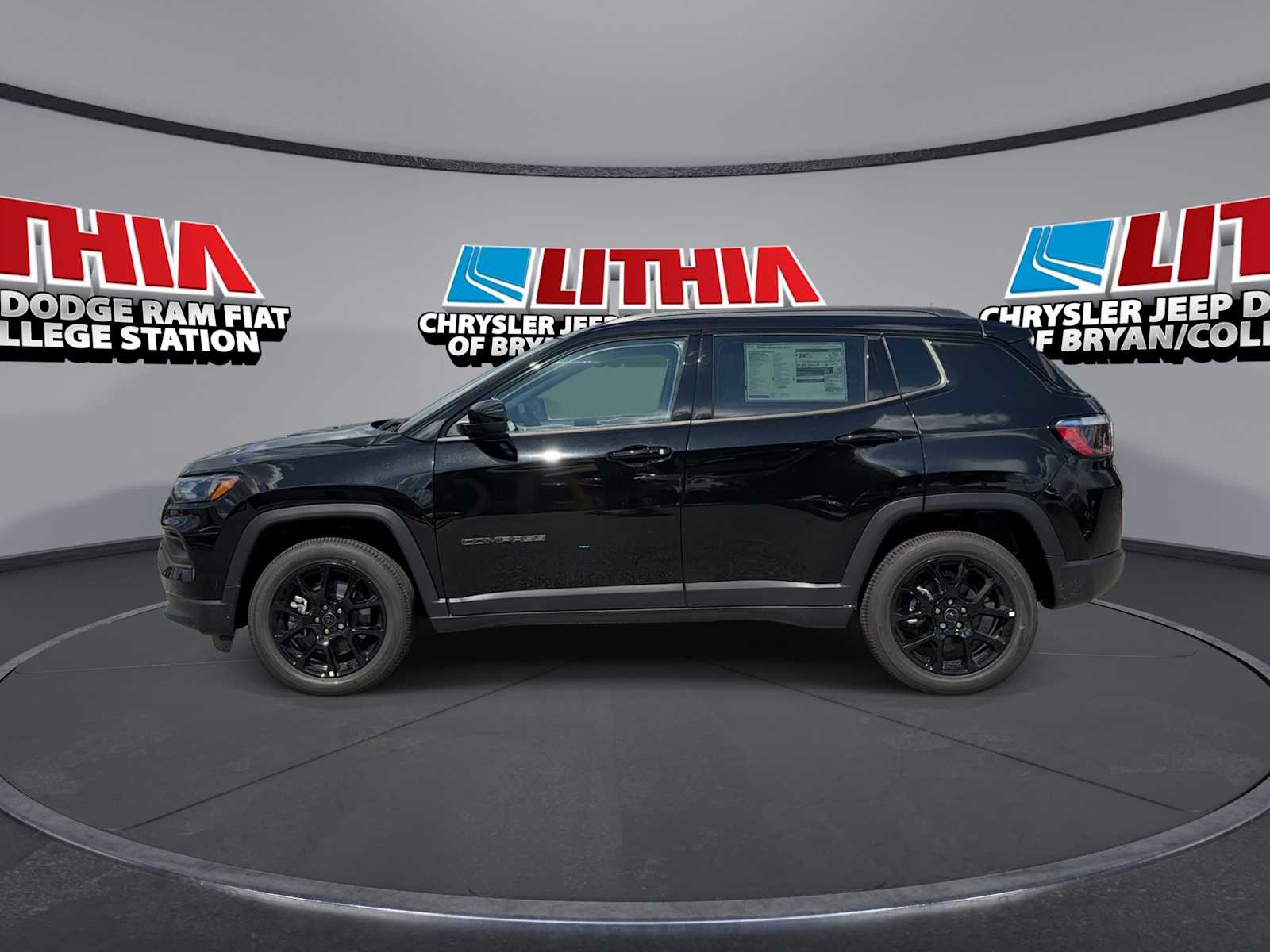 Thumbnail: 2026 Jeep Compass - 5