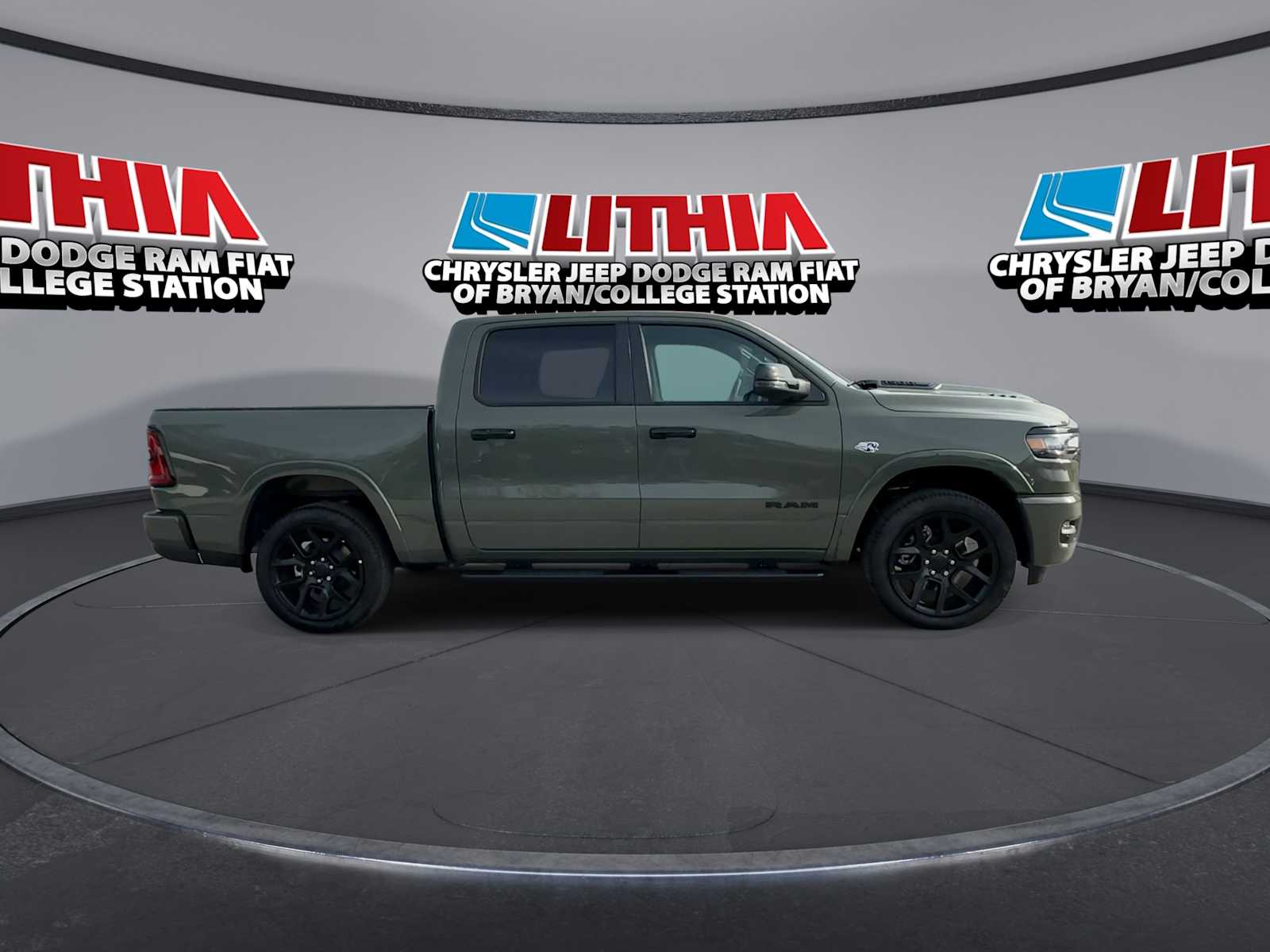 Thumbnail: 2026 RAM 1500 - 9