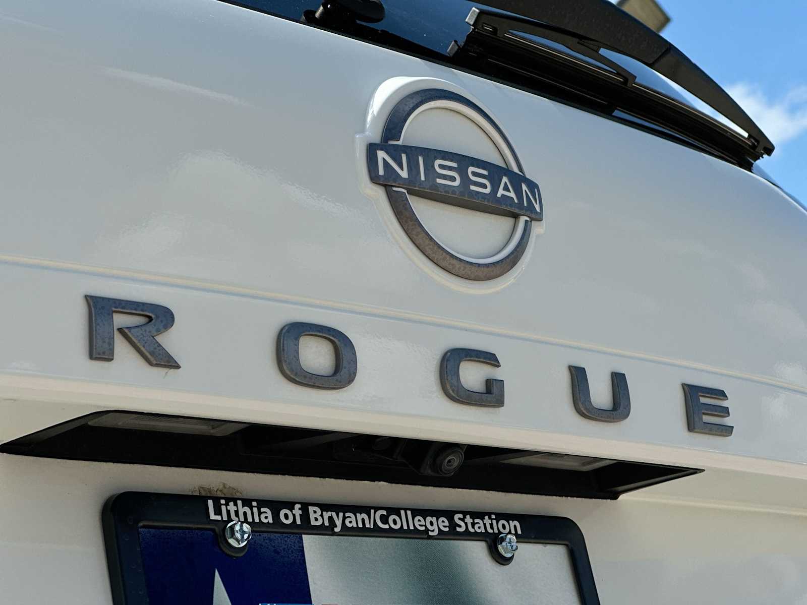 Thumbnail: 2024 Nissan Rogue - 15