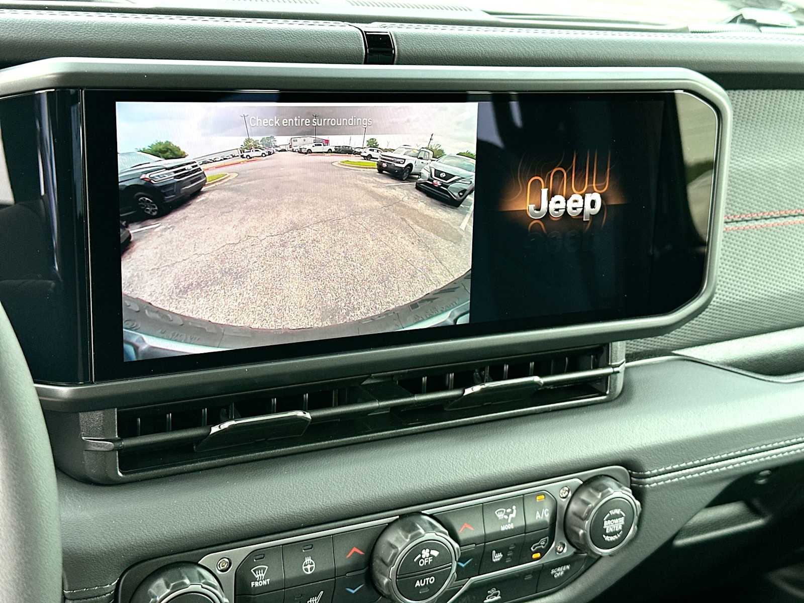 Thumbnail: 2026 Jeep Wrangler - 20