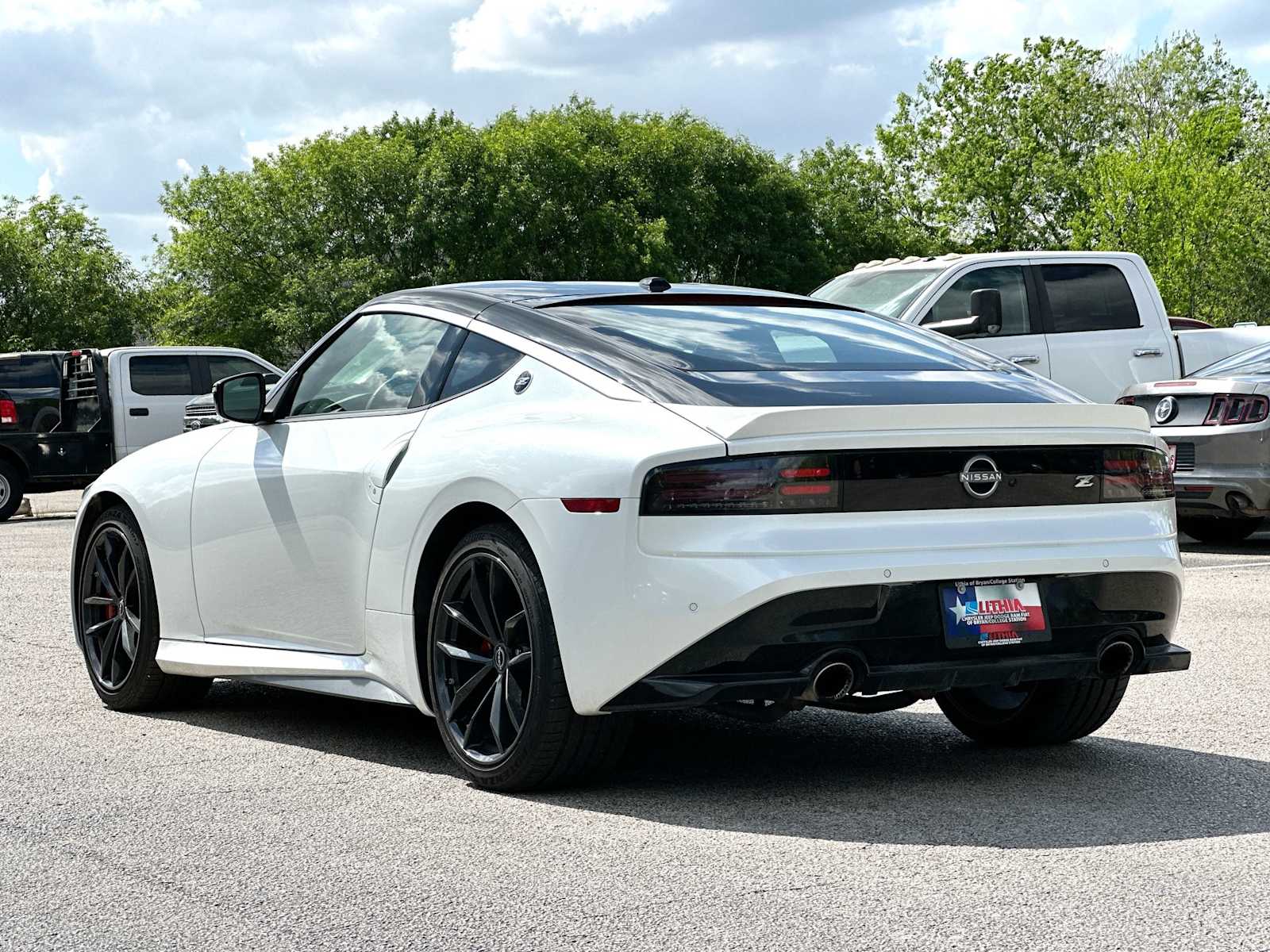 Thumbnail: 2024 Nissan Z - 13