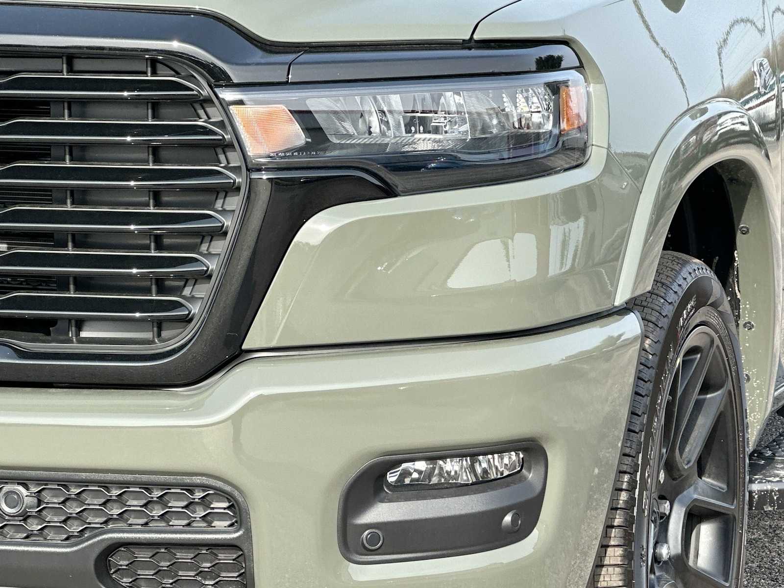 Thumbnail: 2026 RAM 1500 - 16