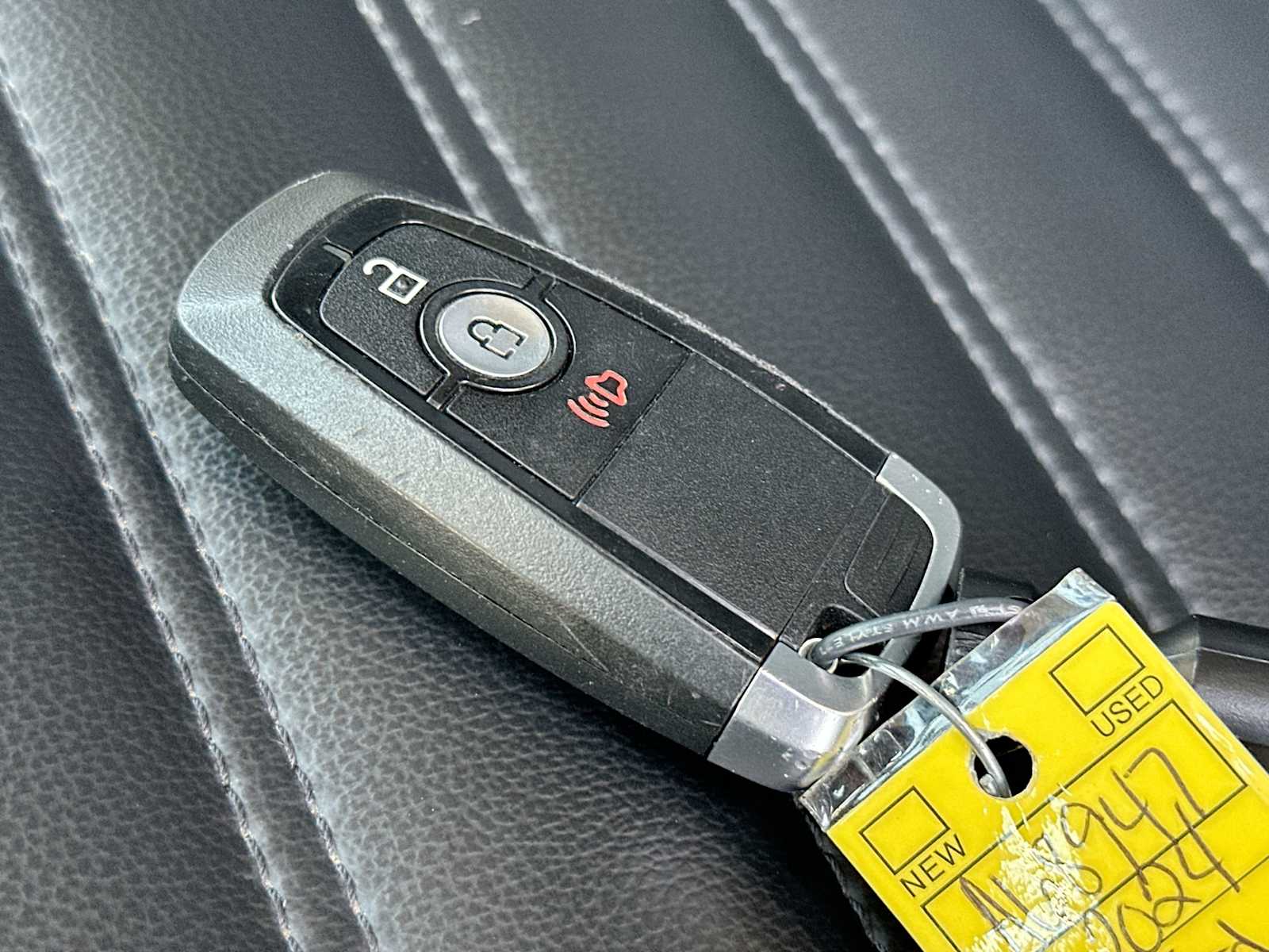 Thumbnail: 2024 Ford Edge - 29