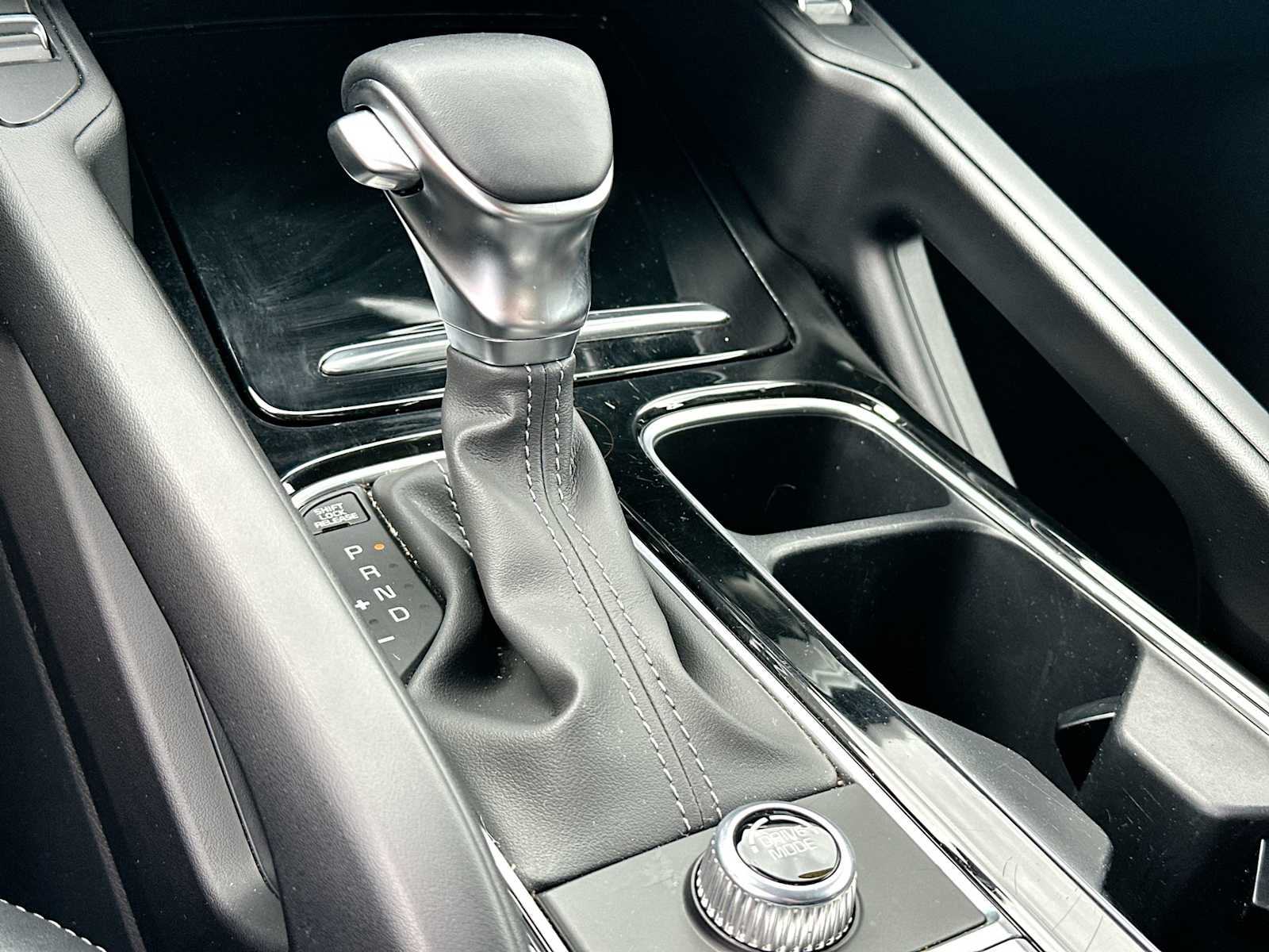 Thumbnail: 2025 Kia Telluride - 21