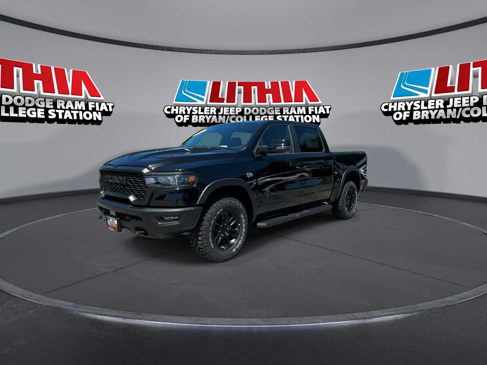 Thumbnail: 2026 RAM 1500 - 4