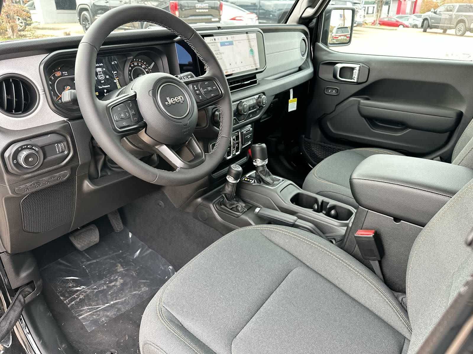 Thumbnail: 2026 Jeep Wrangler - 18
