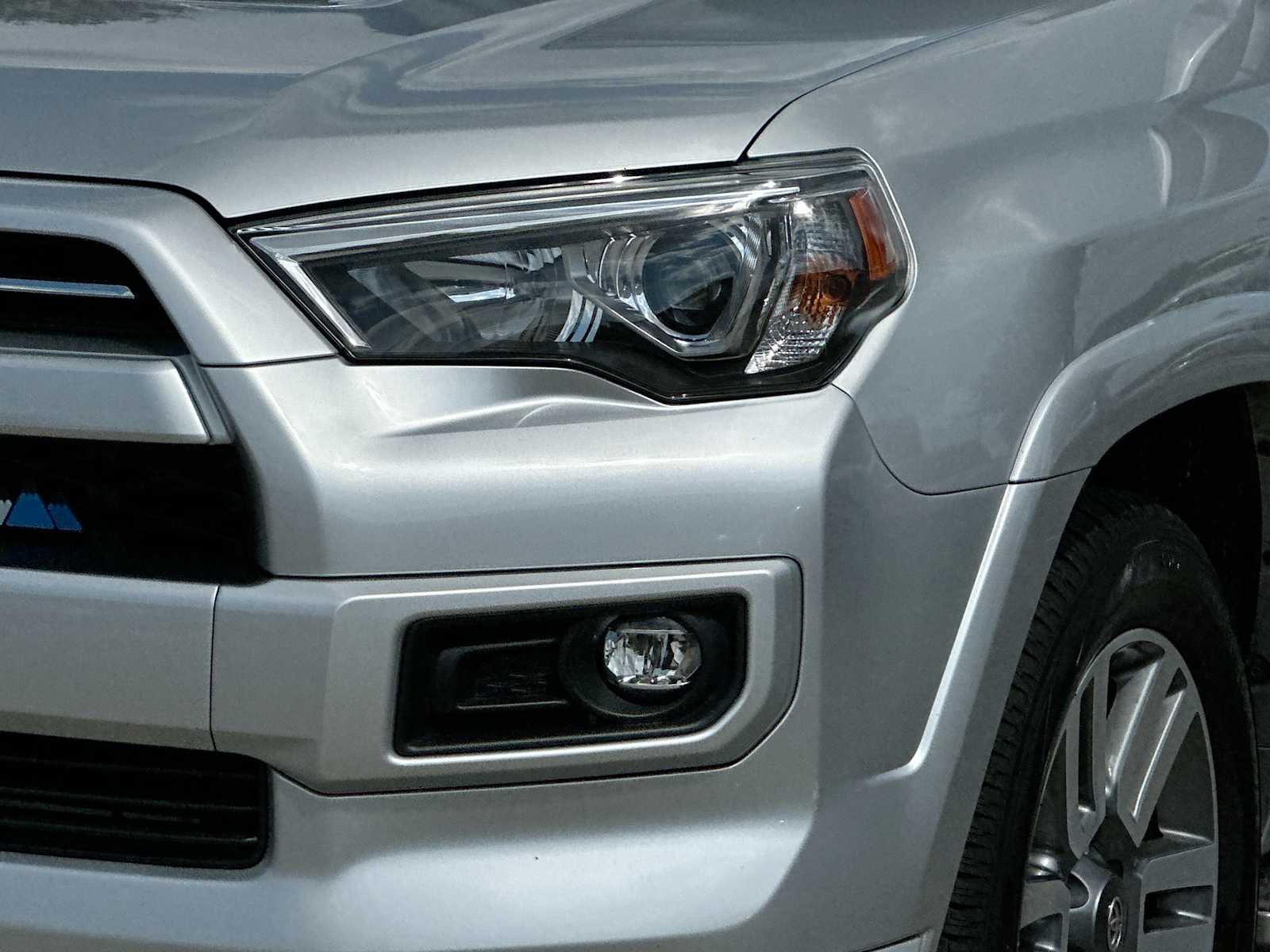 Thumbnail: 2023 Toyota 4Runner - 16