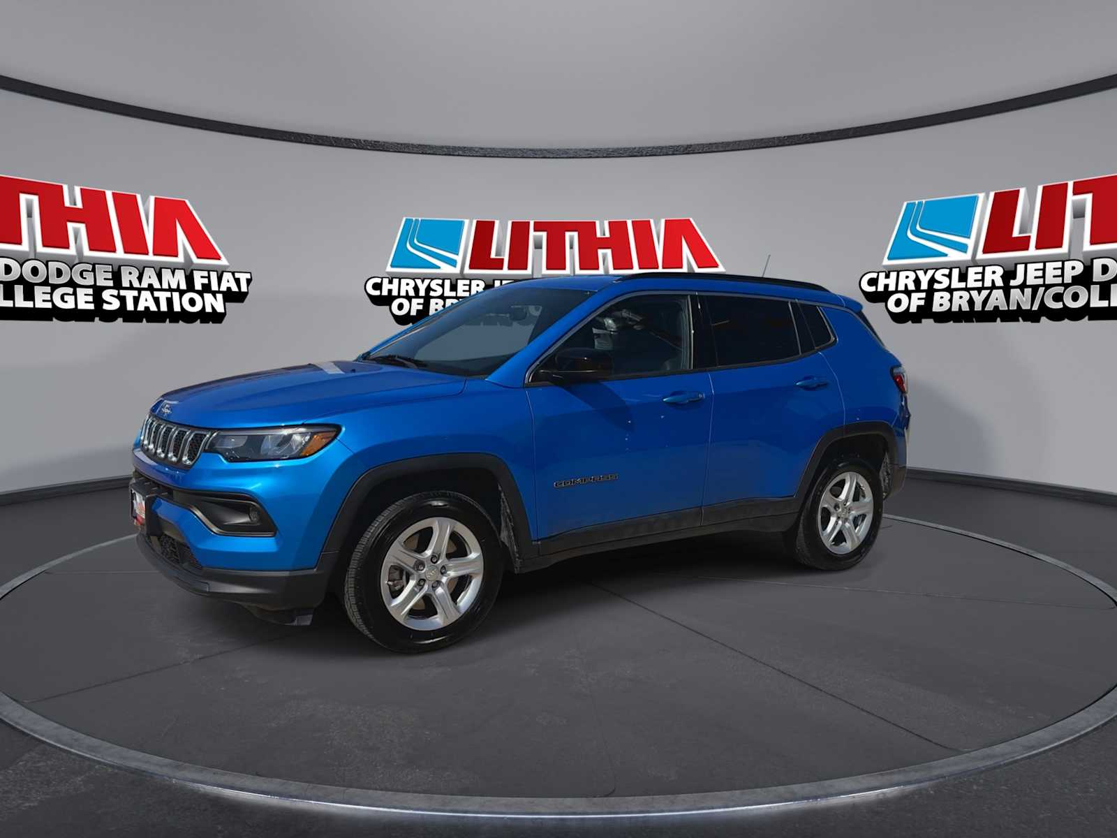 2024 Jeep Compass Latitude photo 4