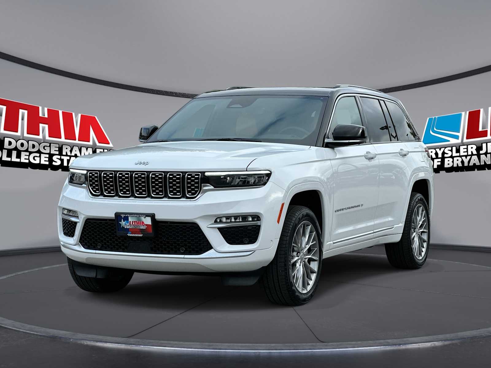 Thumbnail: 2025 Jeep Grand Cherokee - 1