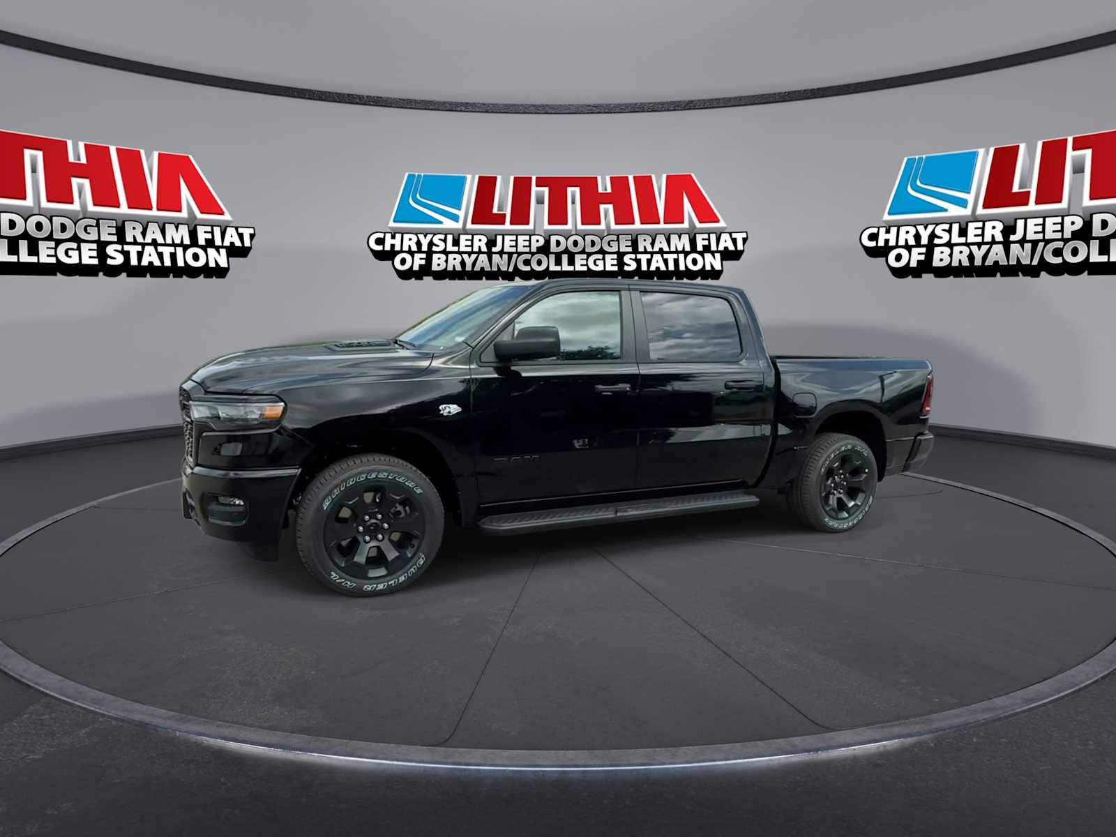 Thumbnail: 2026 RAM 1500 - 7