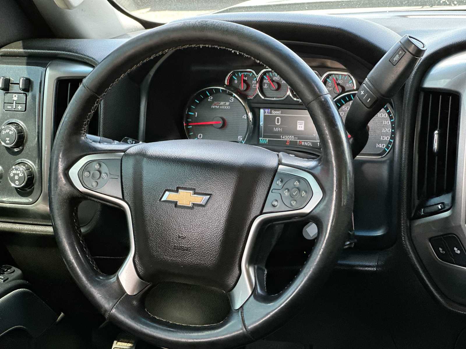 Thumbnail: 2019 Chevrolet Silverado 3500 - 27