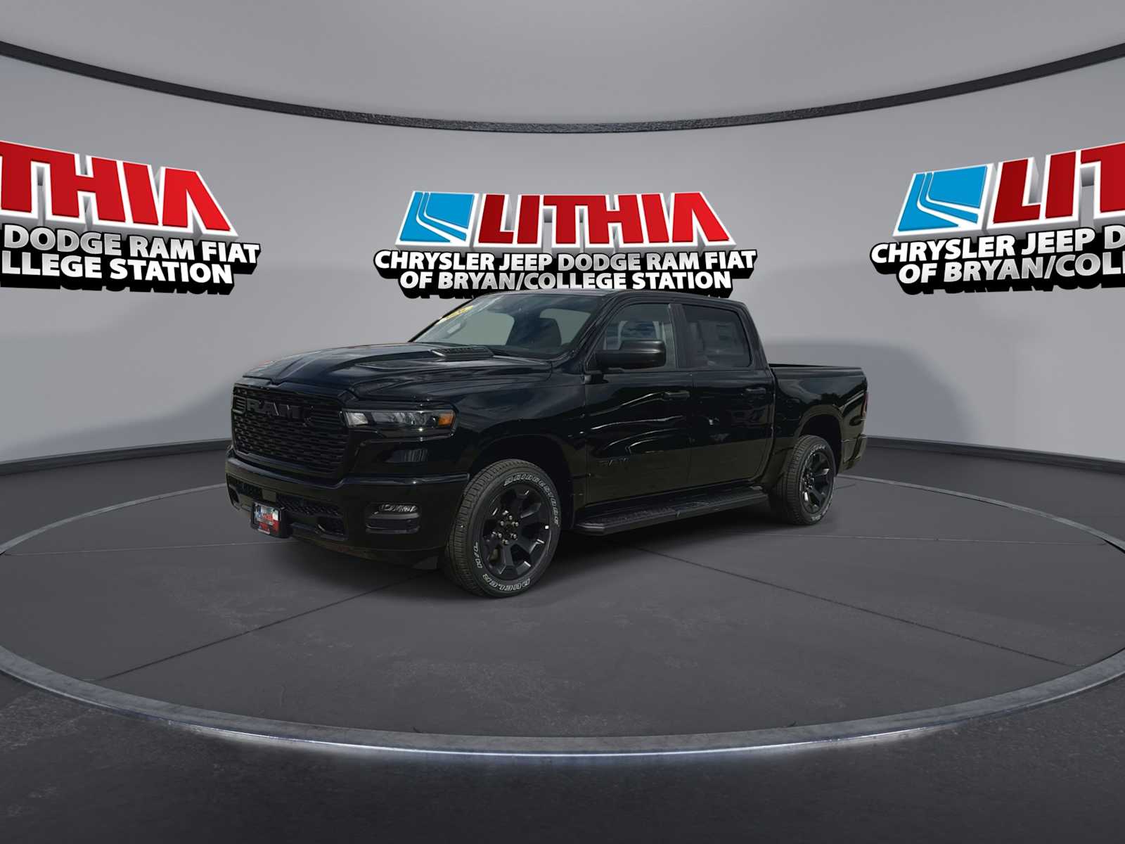 Thumbnail: 2026 RAM 1500 - 4