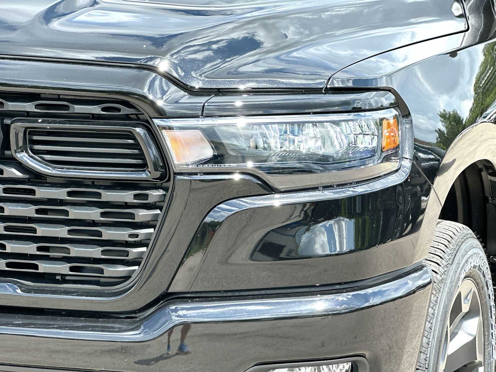 Thumbnail: 2026 RAM 1500 - 16