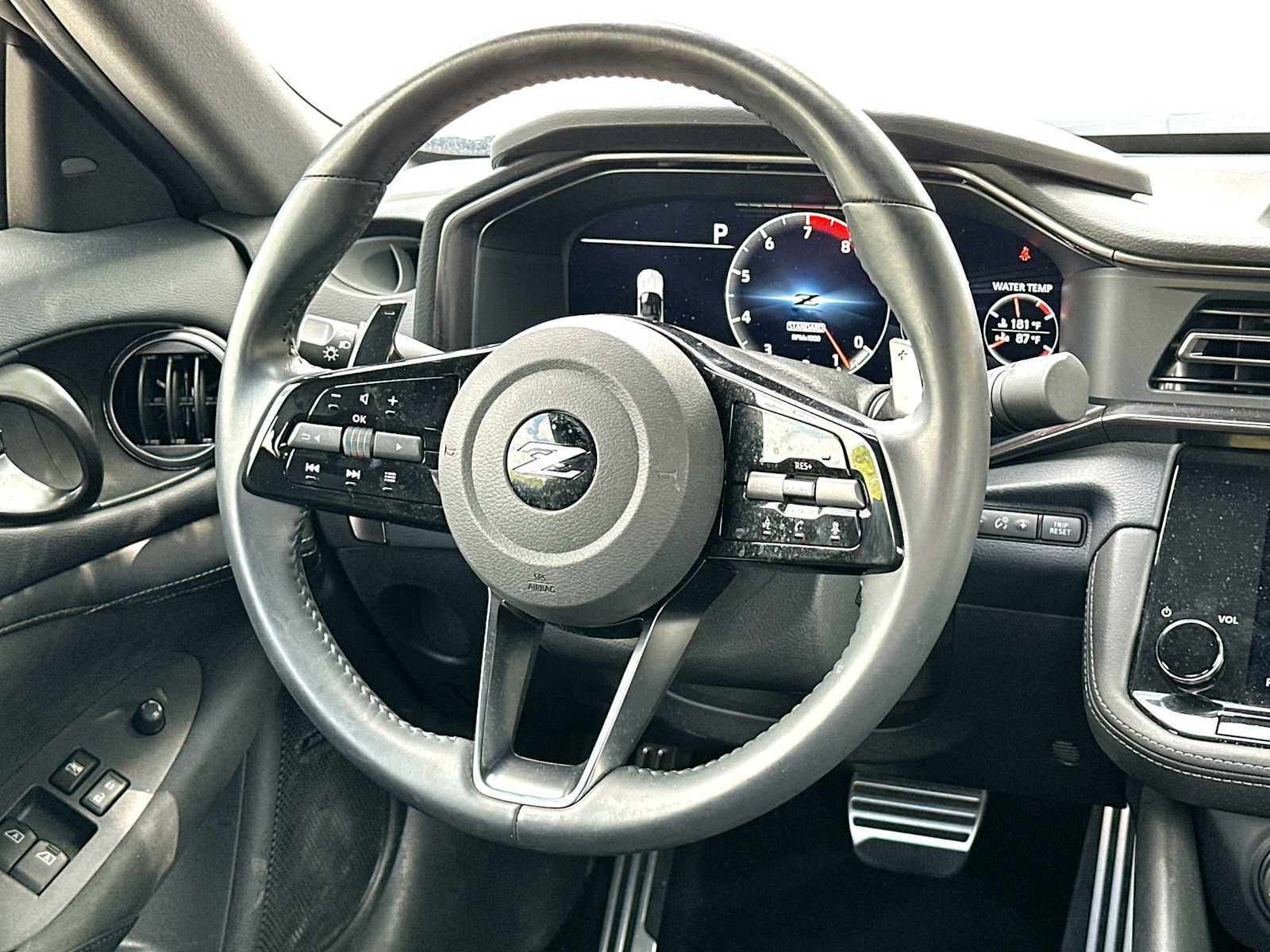 Thumbnail: 2024 Nissan Z - 27