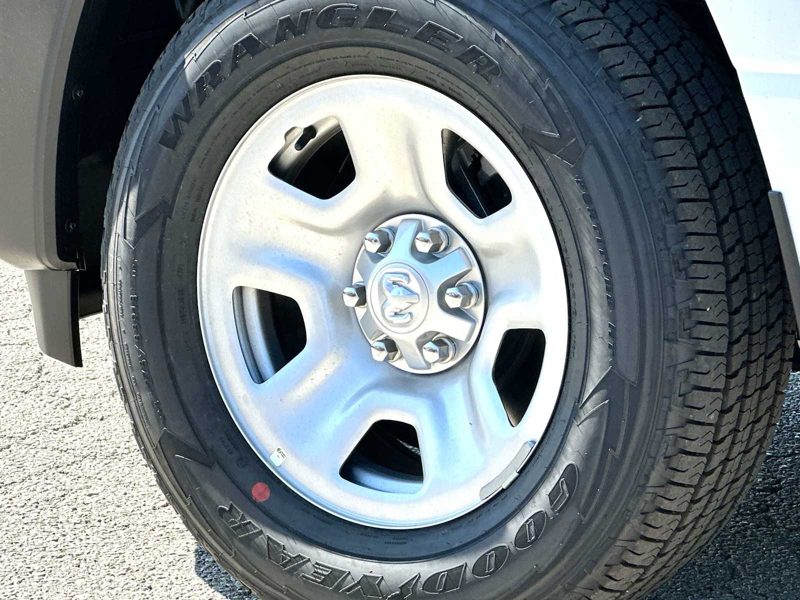 Thumbnail: 2026 RAM 1500 - 11