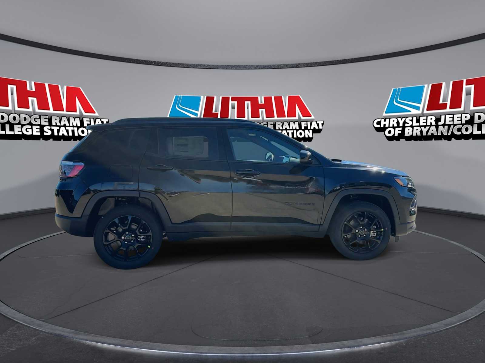 Thumbnail: 2026 Jeep Compass - 9