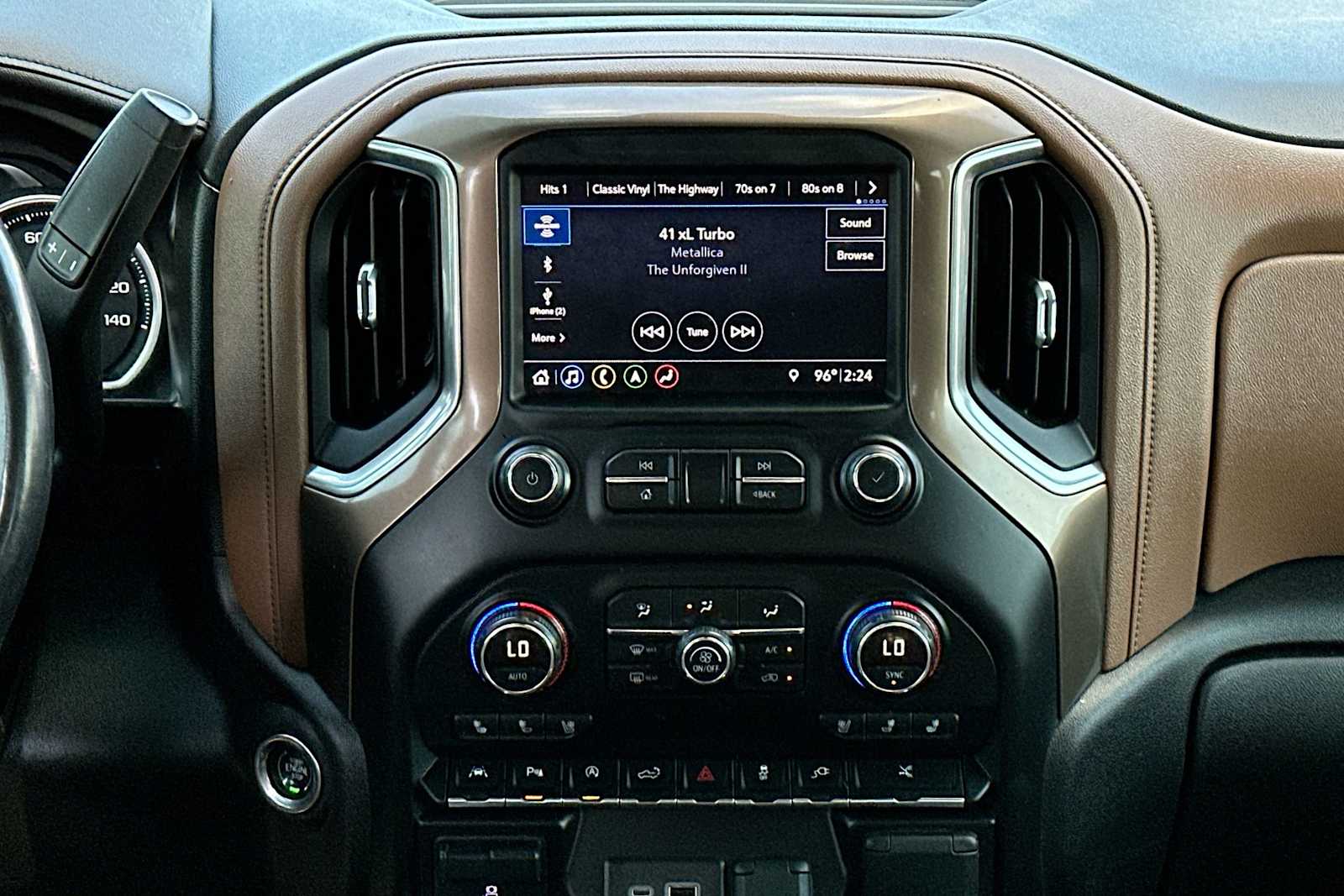 2019 Chevrolet Silverado 1500 High Country 26