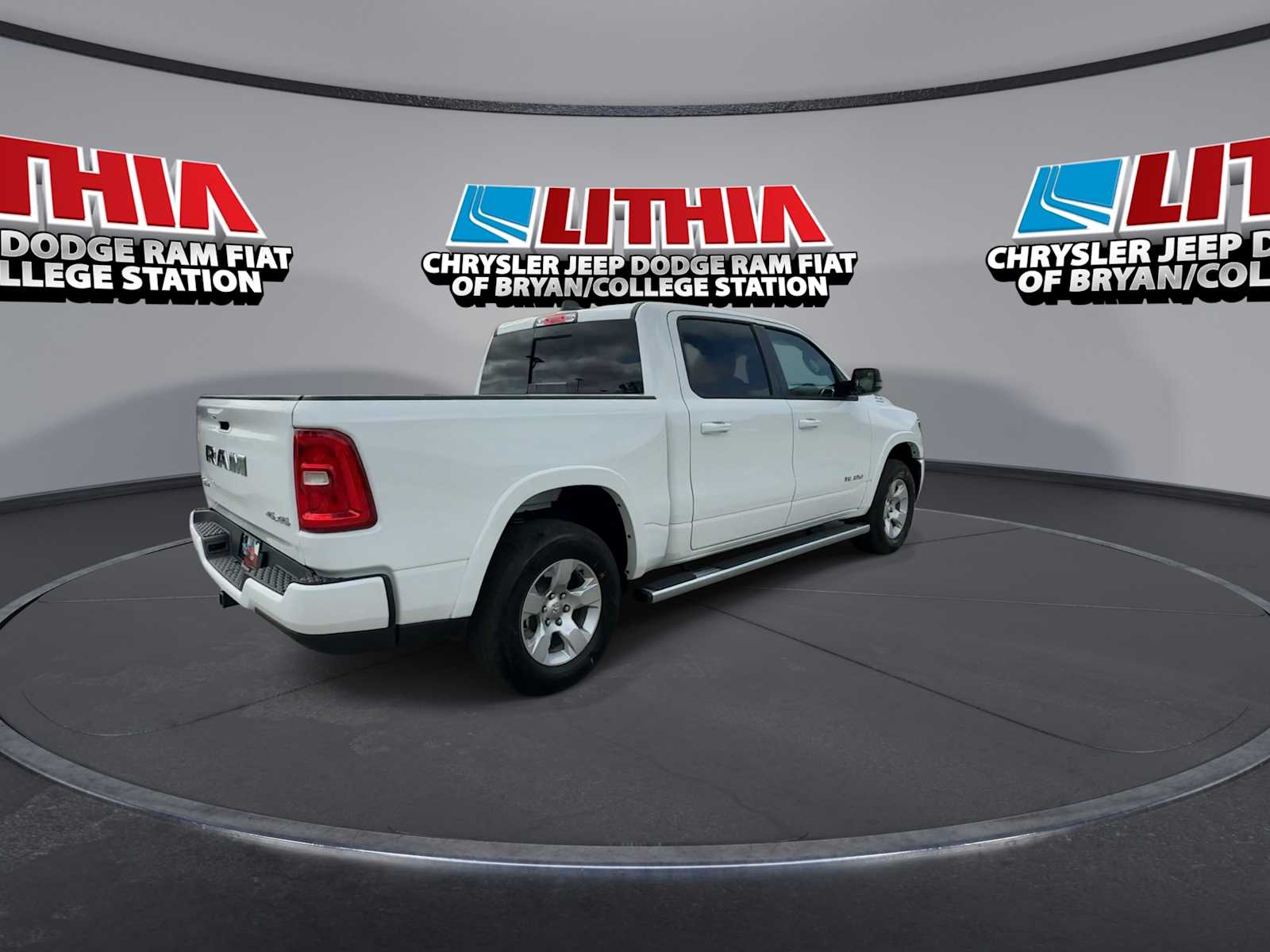 Thumbnail: 2026 RAM 1500 - 8