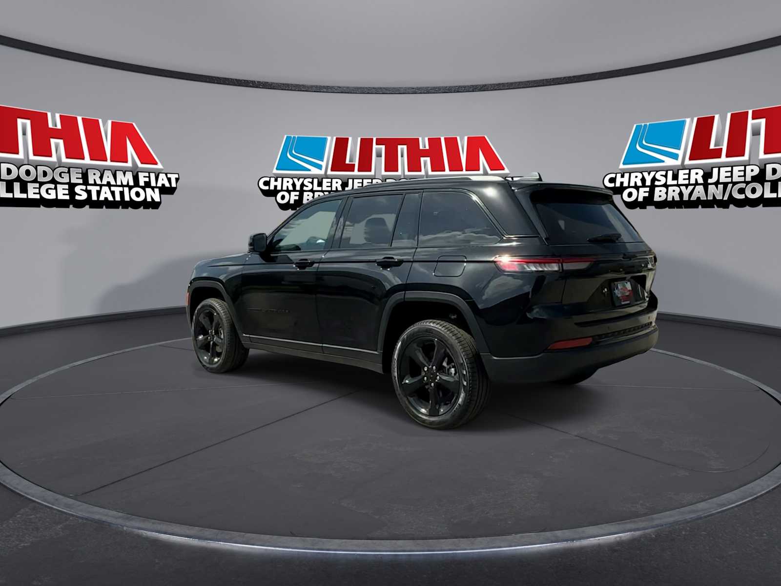 Thumbnail: 2025 Jeep Grand Cherokee - 6