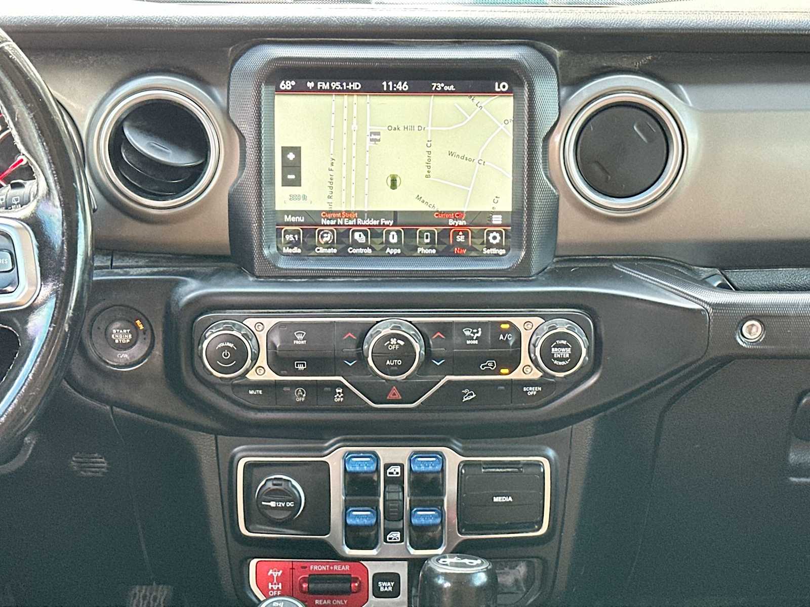 Thumbnail: 2020 Jeep Wrangler - 26