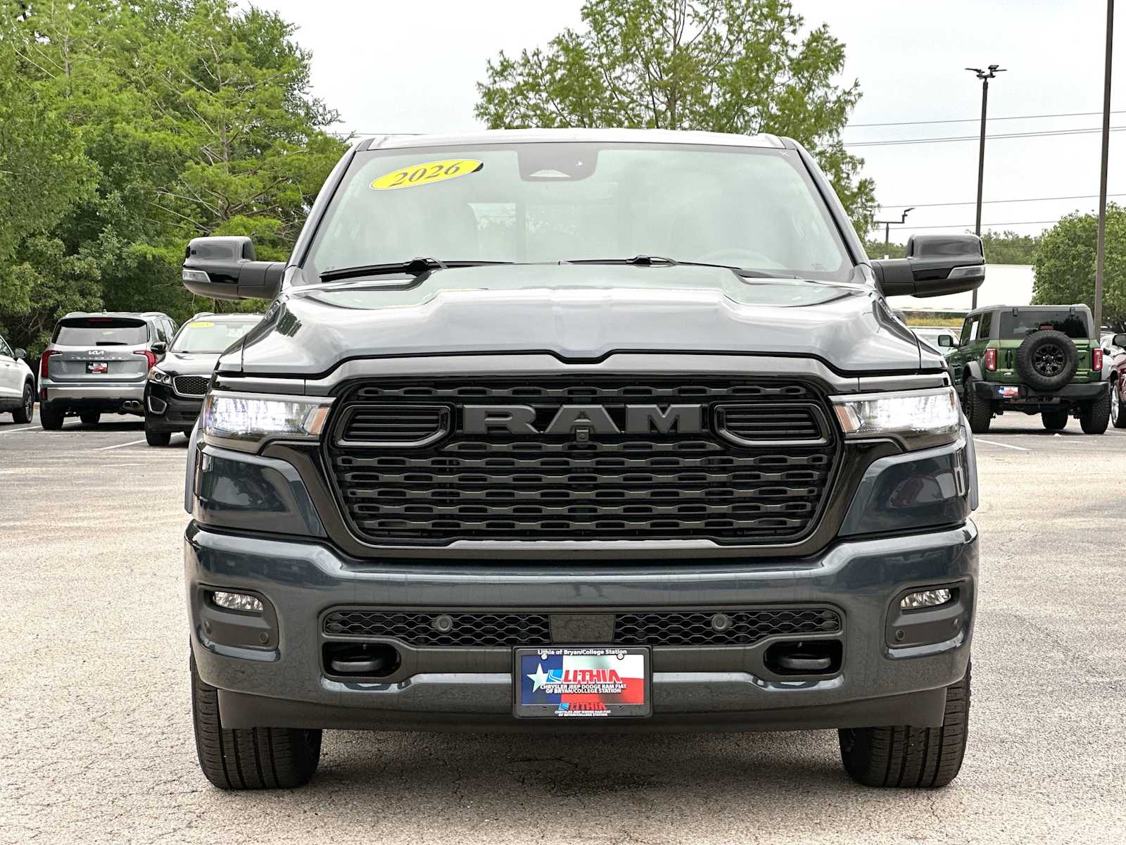 Thumbnail: 2026 RAM 1500 - 10