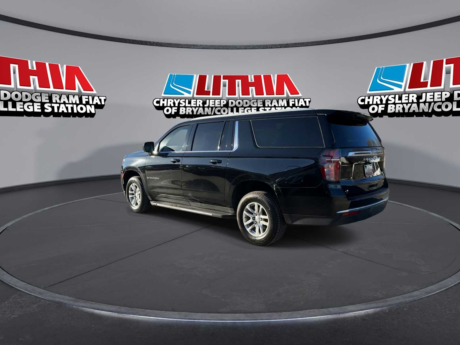 2022 Chevrolet Suburban LT 6
