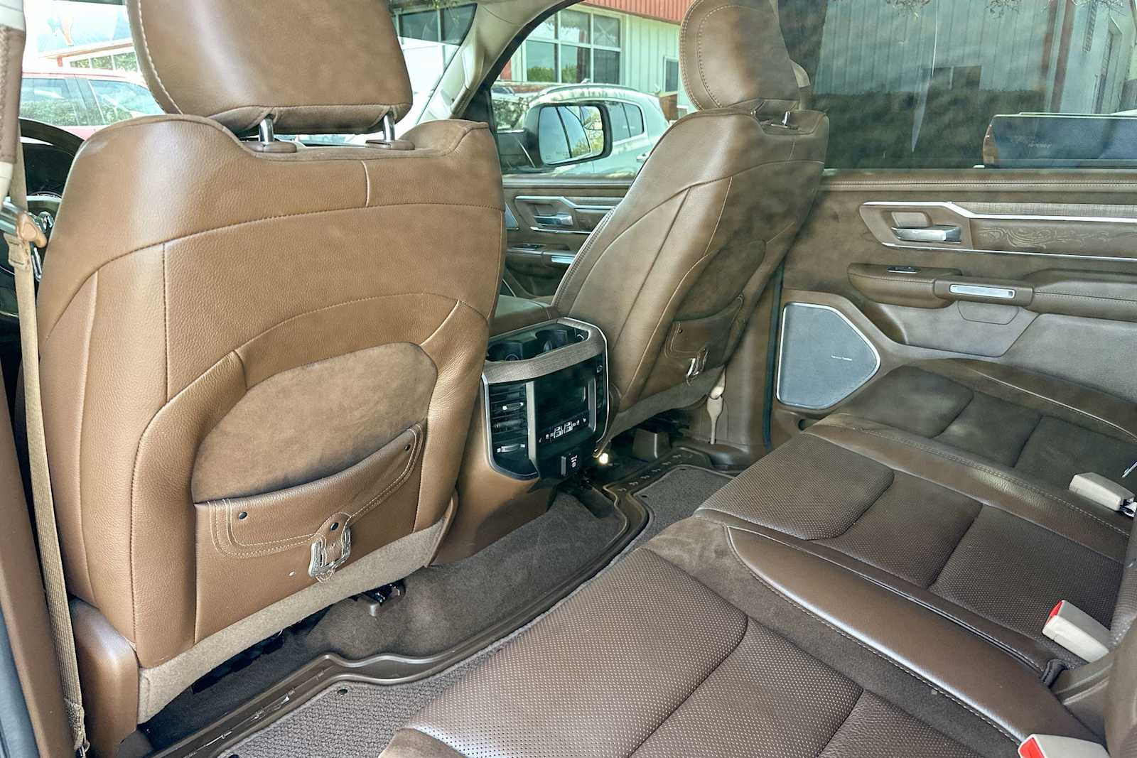 2021 RAM 1500 Longhorn 24