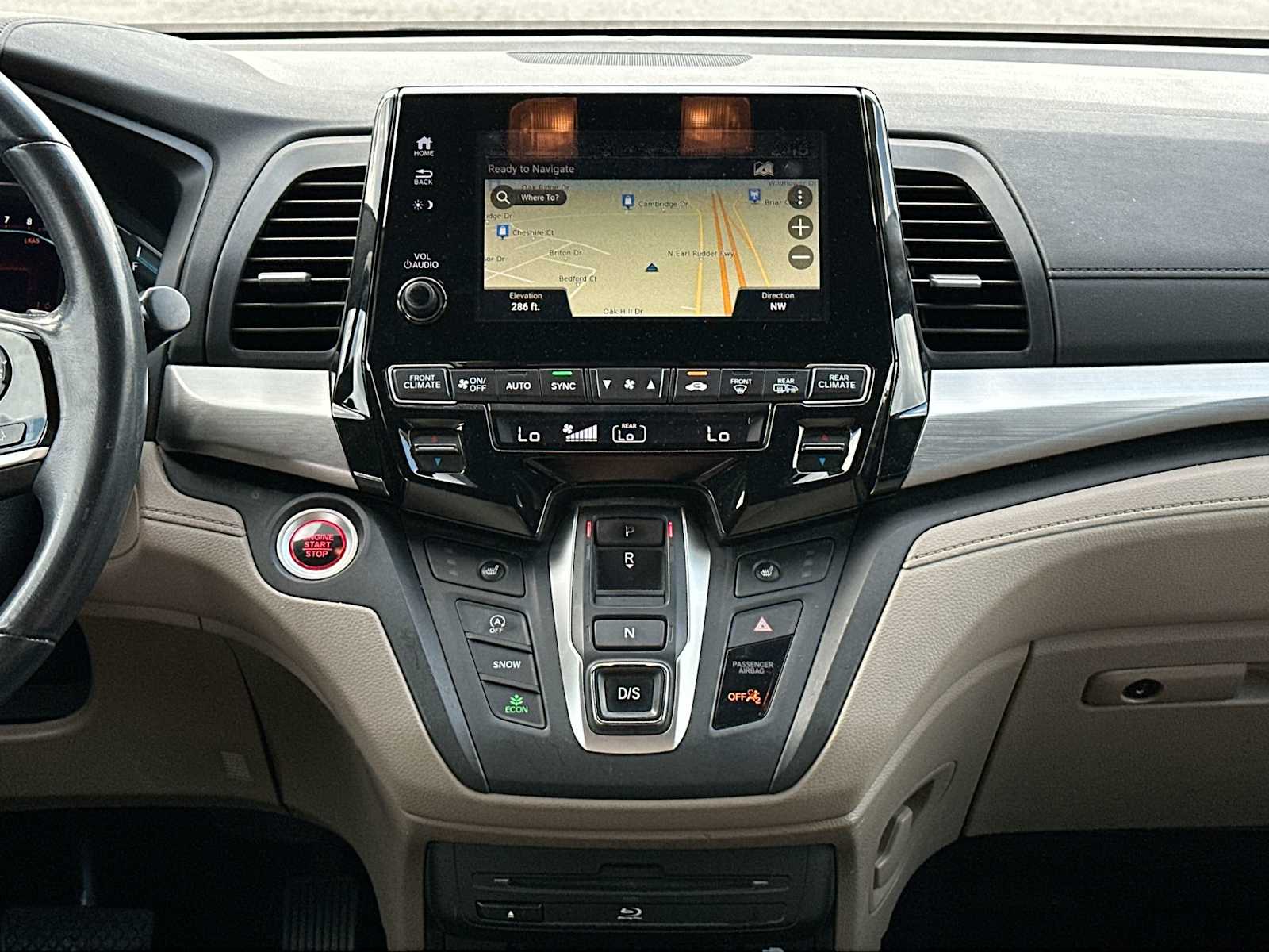 Thumbnail: 2018 Honda Odyssey - 26