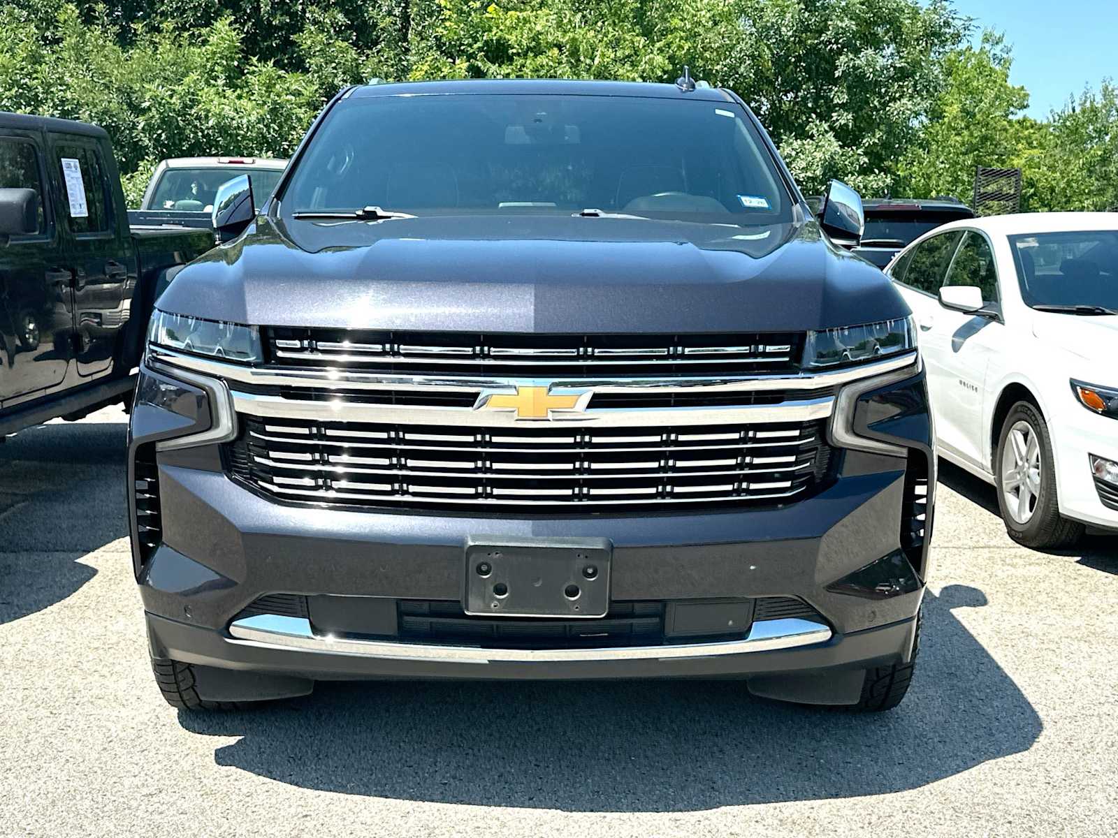 Thumbnail: 2022 Chevrolet Suburban - 2