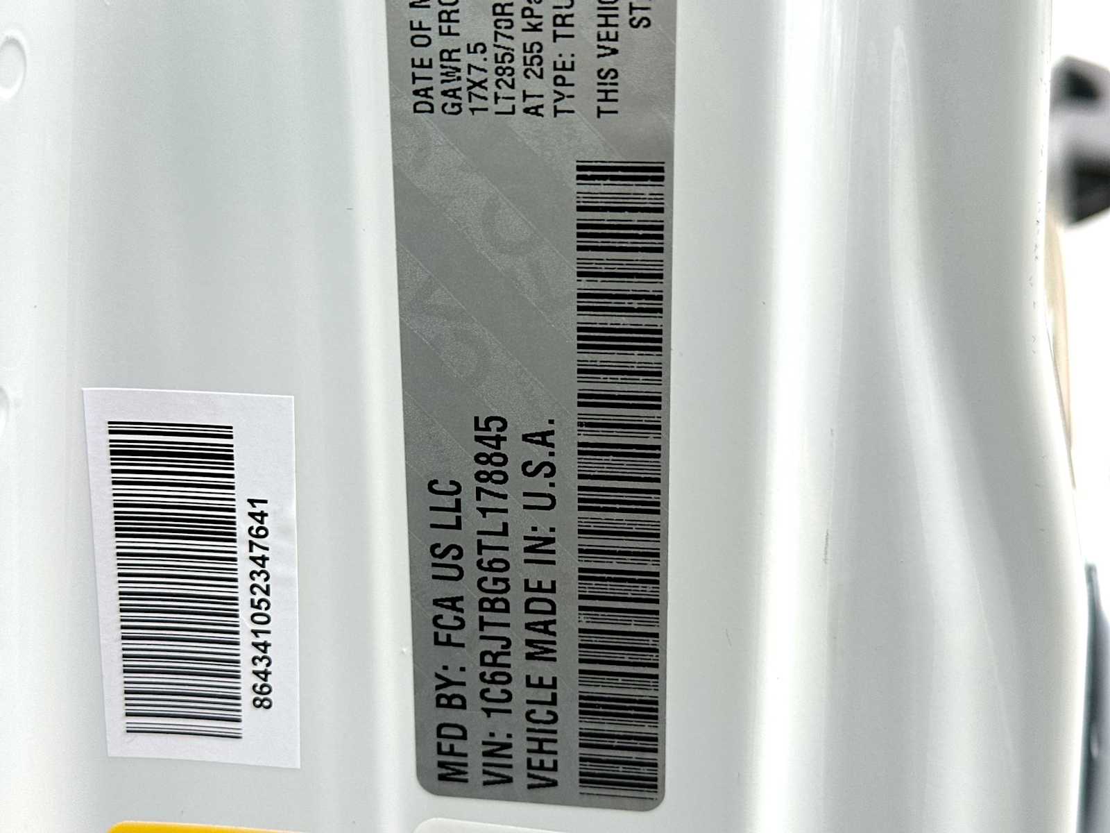 Thumbnail: 2026 Jeep Gladiator - 22