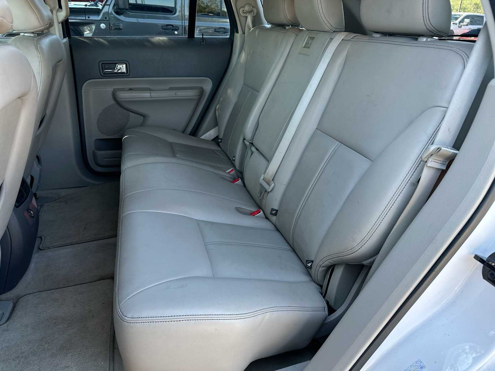 Thumbnail: 2009 Ford Edge - 23