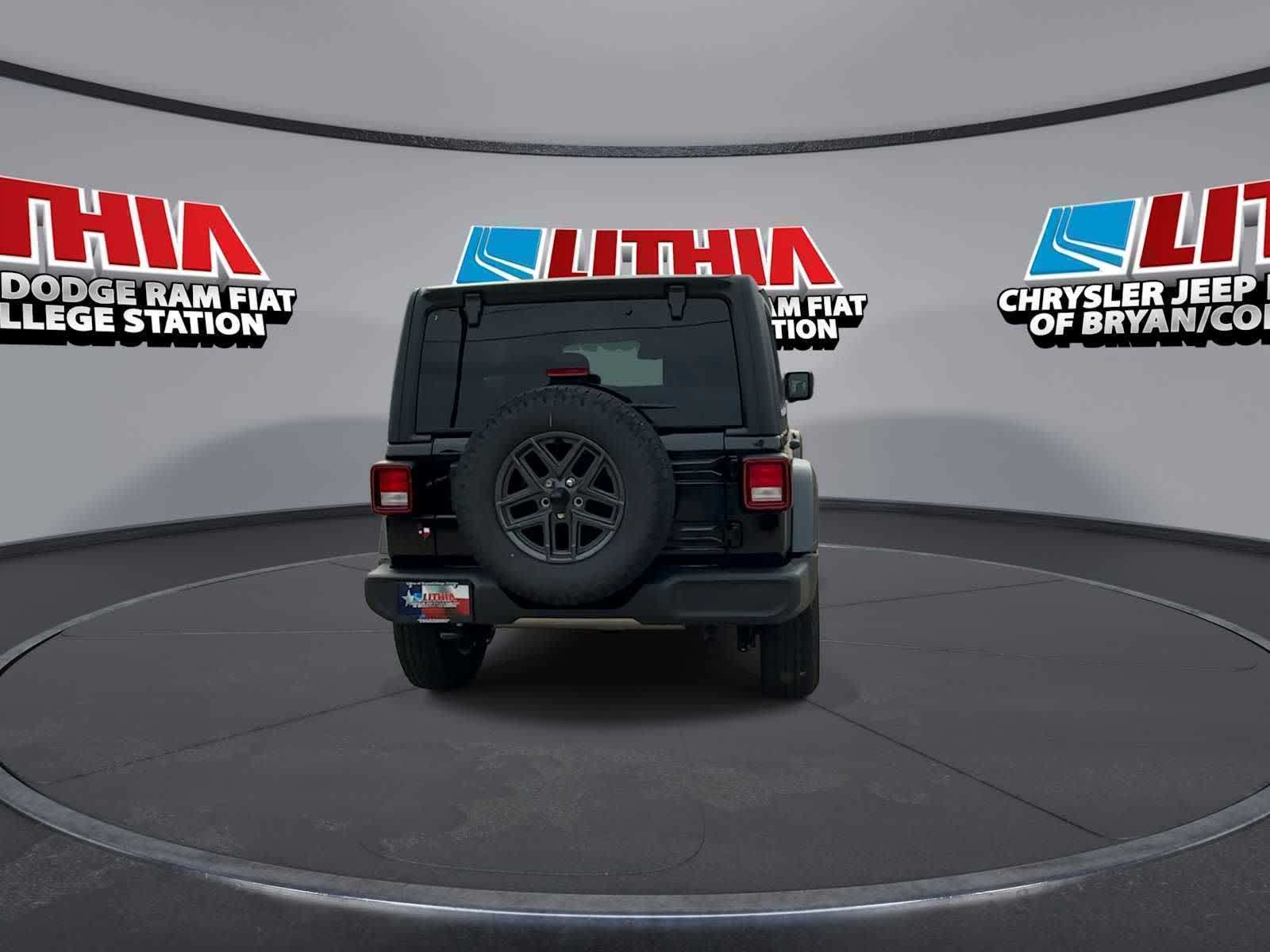 Thumbnail: 2026 Jeep Wrangler - 7