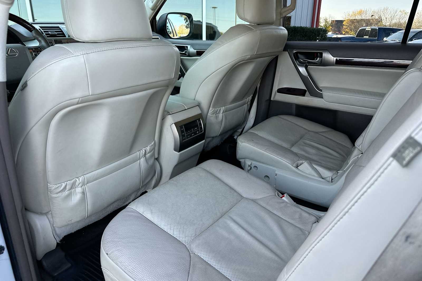 Thumbnail: 2019 Lexus GX - 24