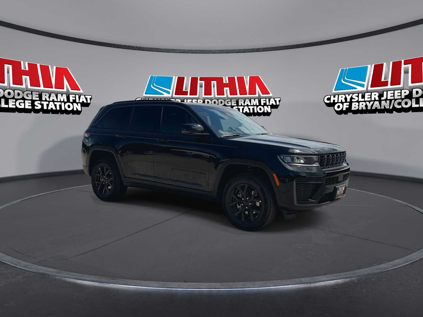 Thumbnail: 2026 Jeep Grand Cherokee - 2