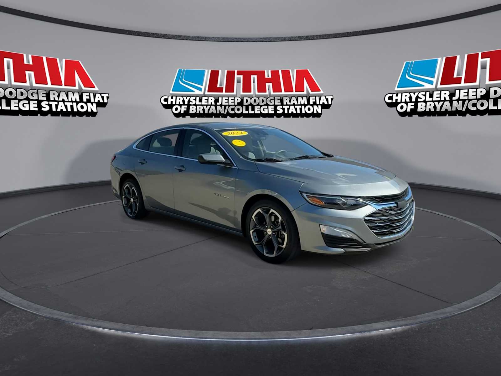 Thumbnail: 2024 Chevrolet Malibu - 2