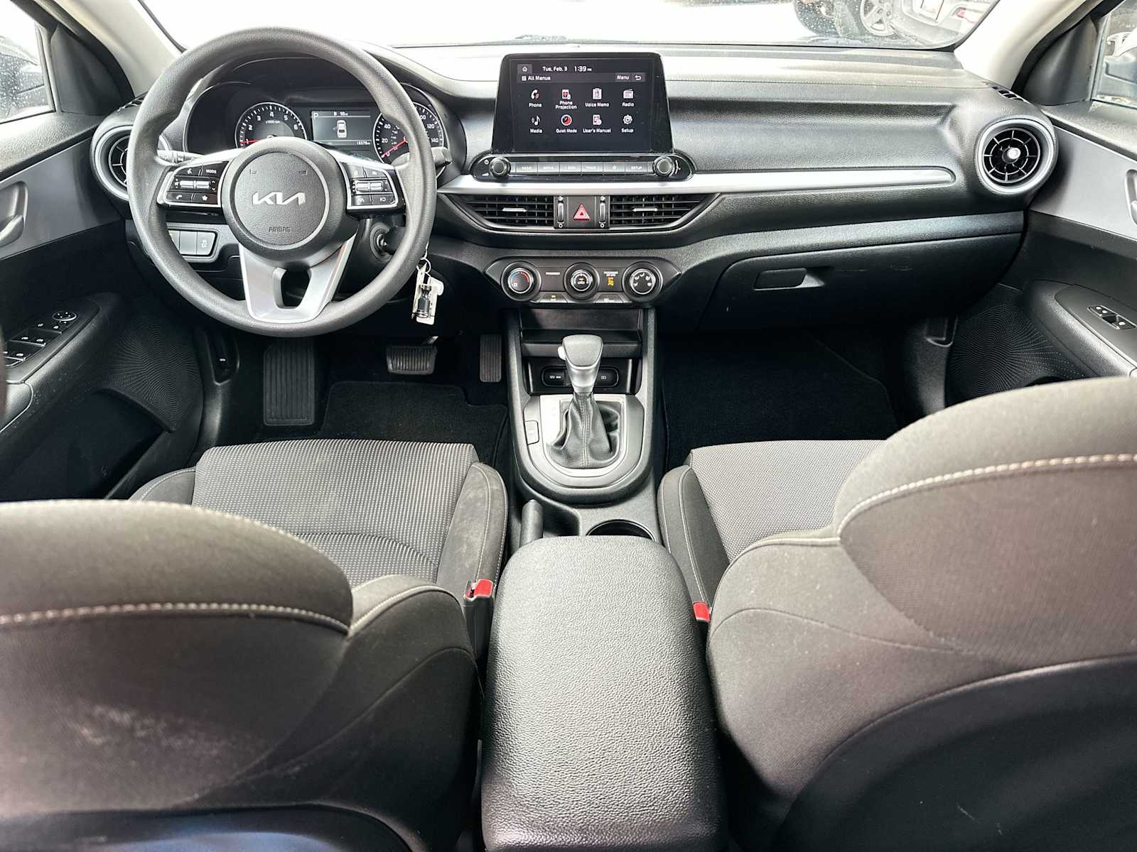 Thumbnail: 2024 Kia Forte - 25