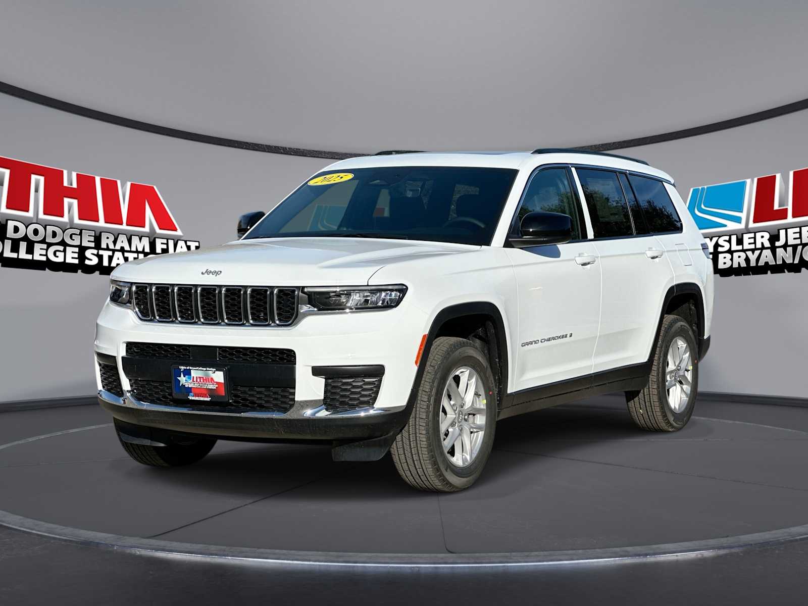 Thumbnail: 2025 Jeep Grand Cherokee - 1