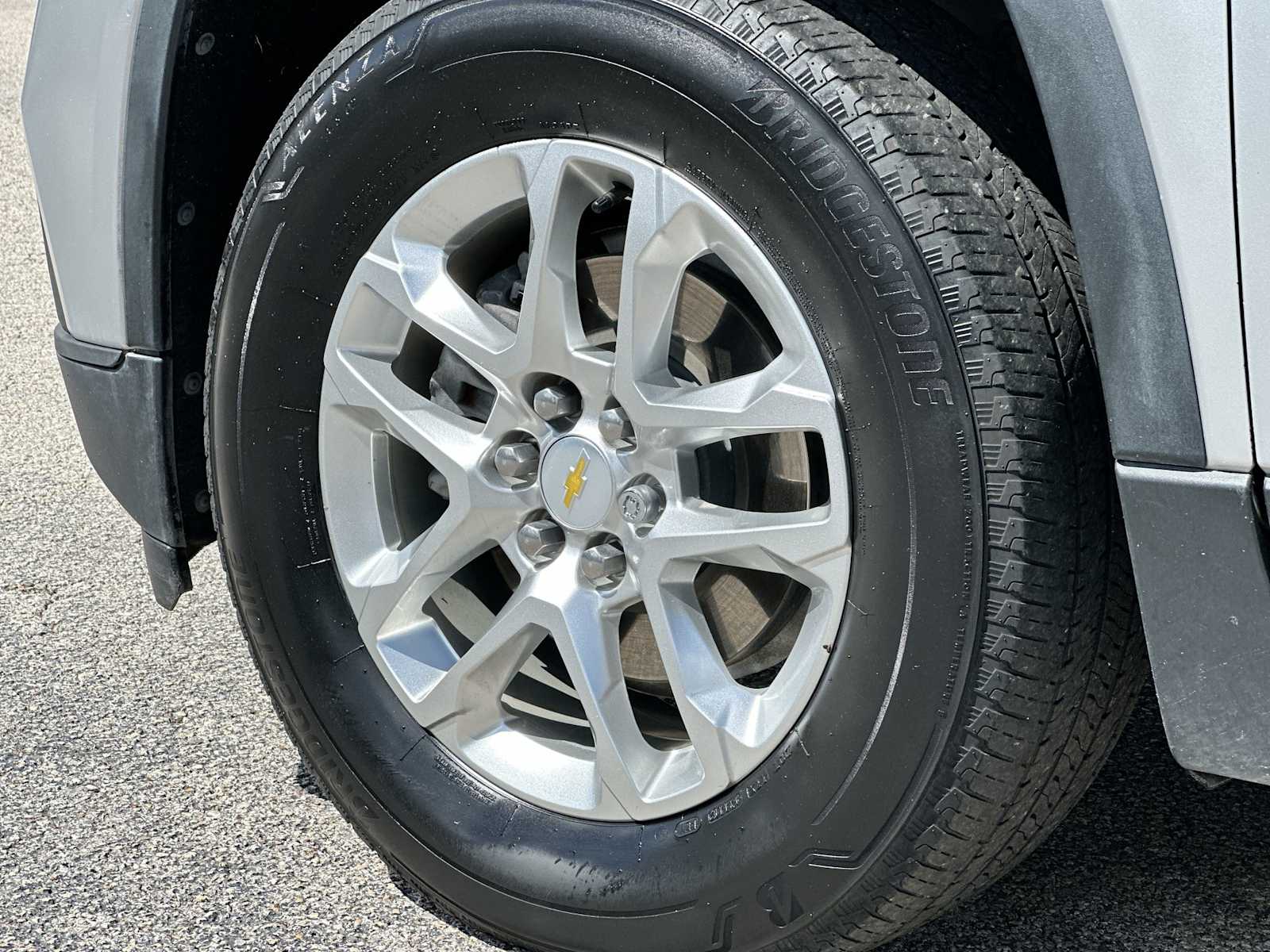 Thumbnail: 2021 Chevrolet Traverse - 11