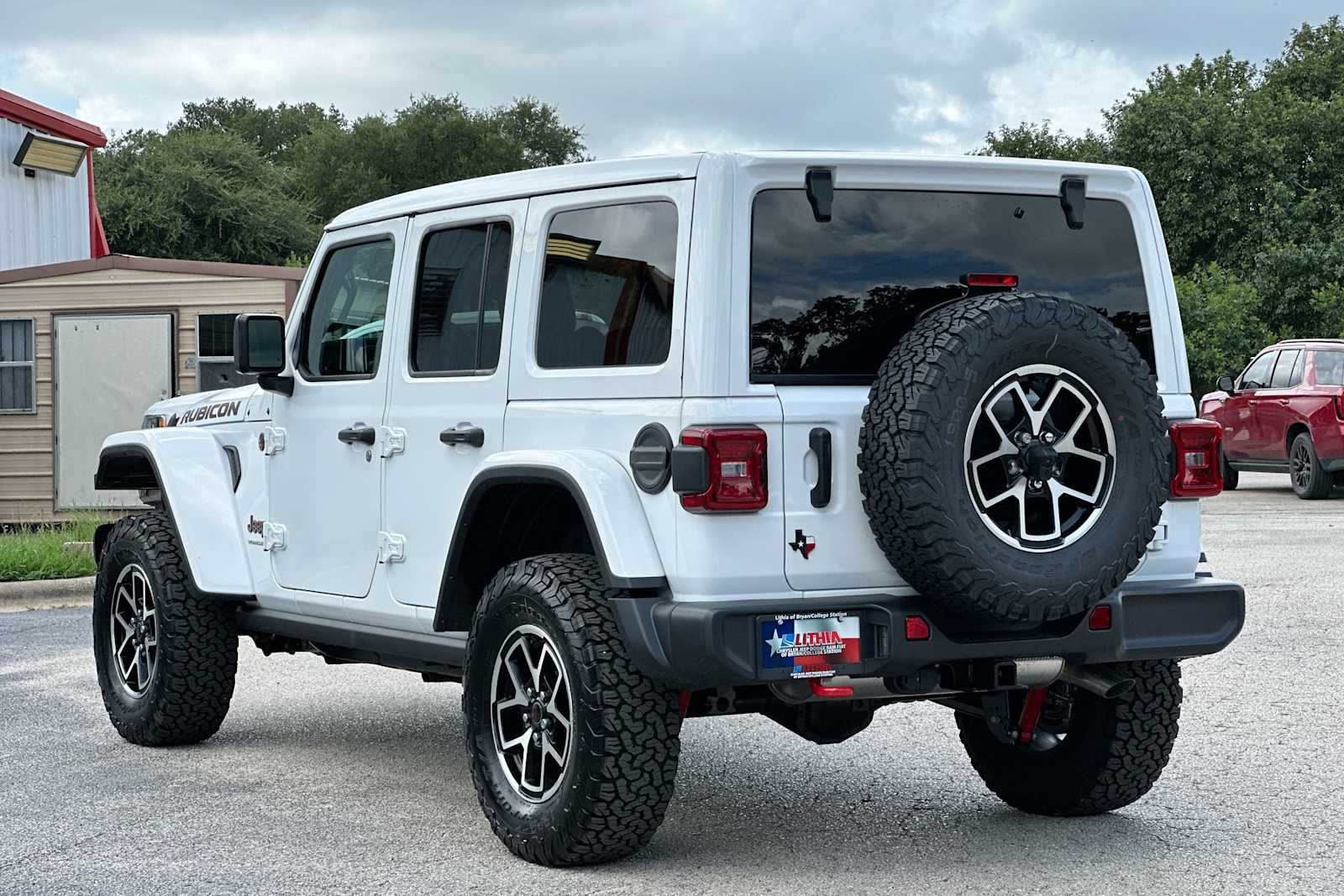 Thumbnail: 2025 Jeep Wrangler - 13