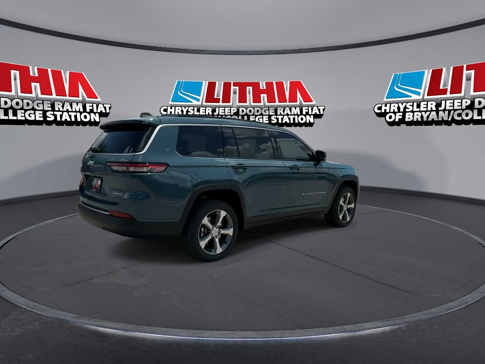 Thumbnail: 2026 Jeep Grand Cherokee - 8