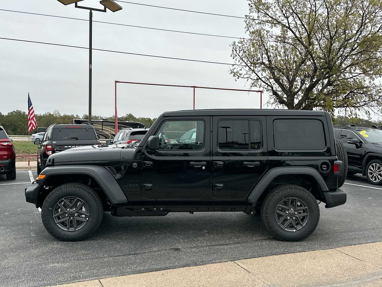 Thumbnail: 2026 Jeep Wrangler - 12