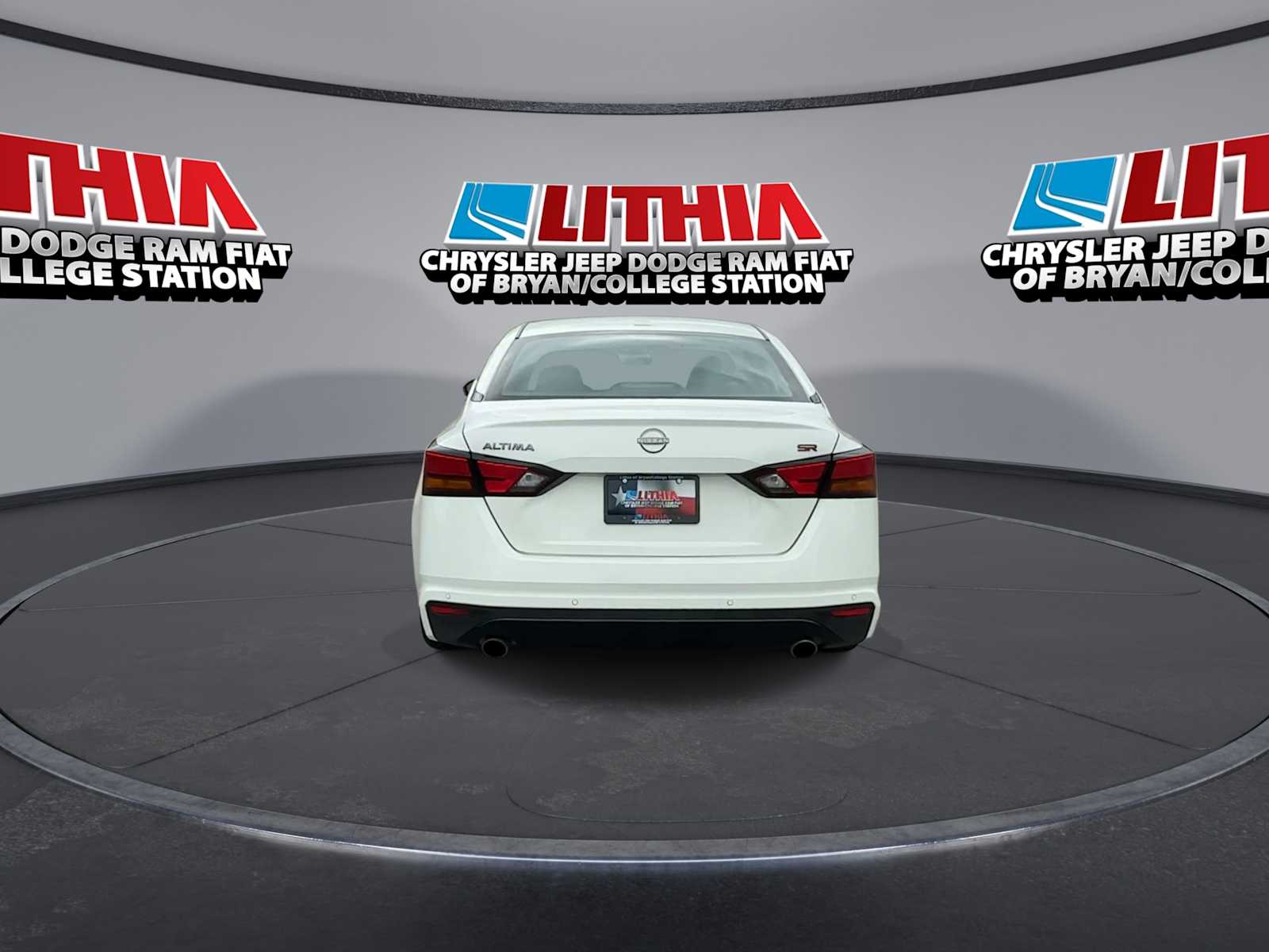 Thumbnail: 2024 Nissan Altima - 7