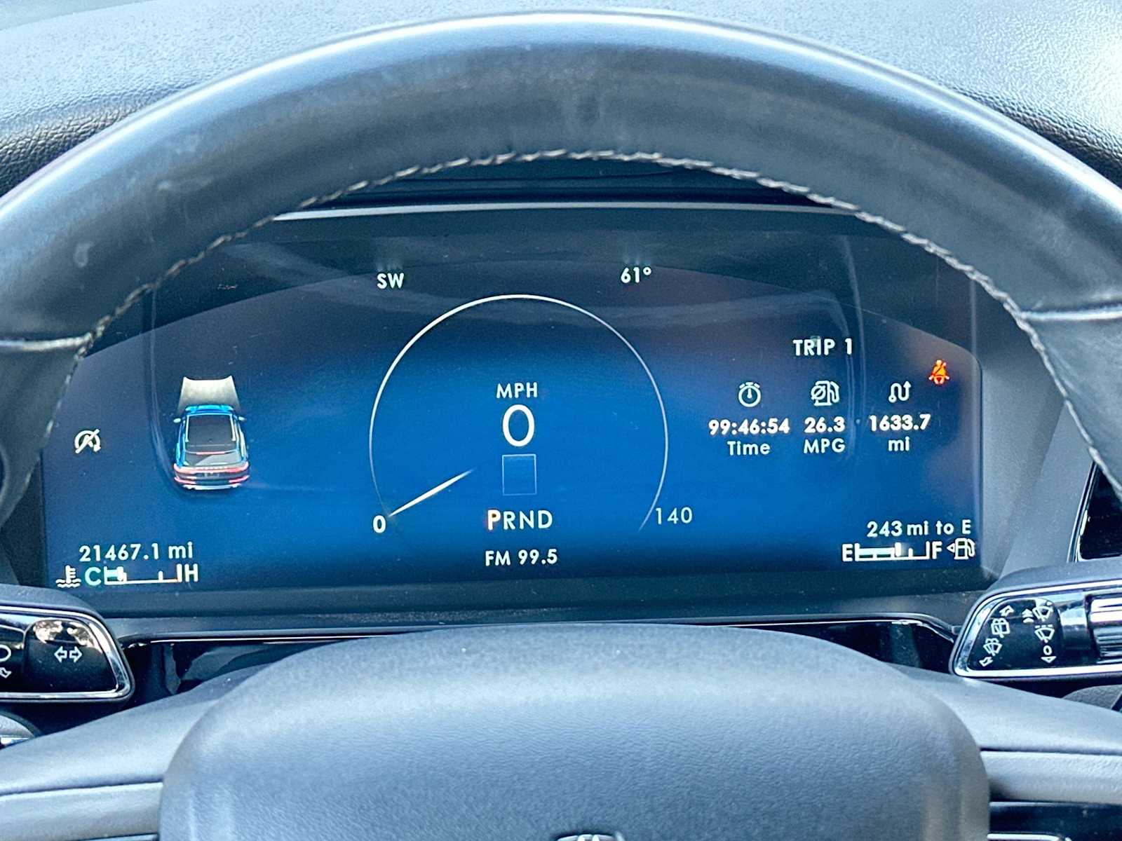 Thumbnail: 2023 Lincoln Corsair - 19