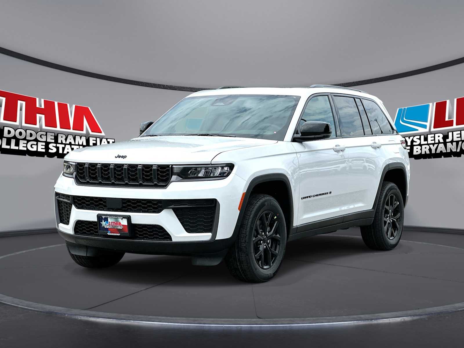 Thumbnail: 2026 Jeep Grand Cherokee - 1