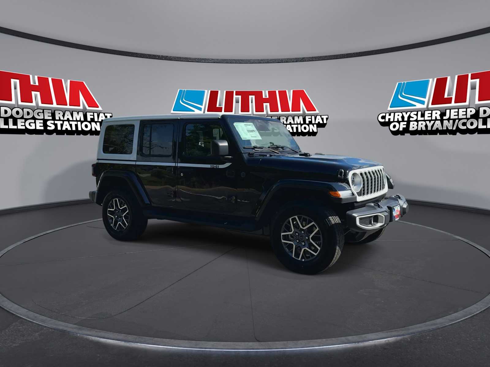 Thumbnail: 2026 Jeep Wrangler - 2