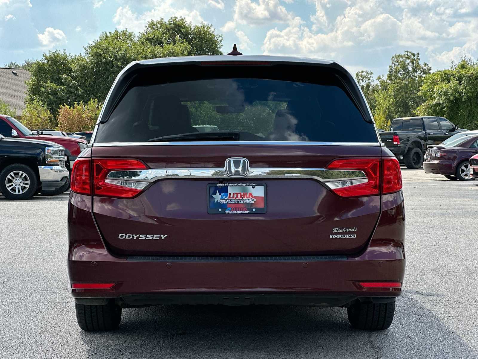 Thumbnail: 2018 Honda Odyssey - 14