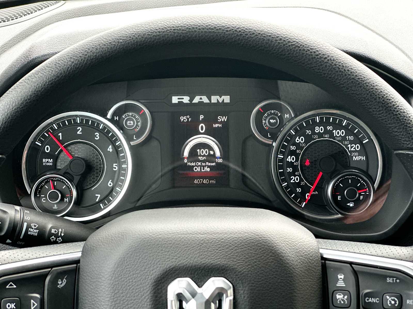 Thumbnail: 2025 RAM 1500 - 19