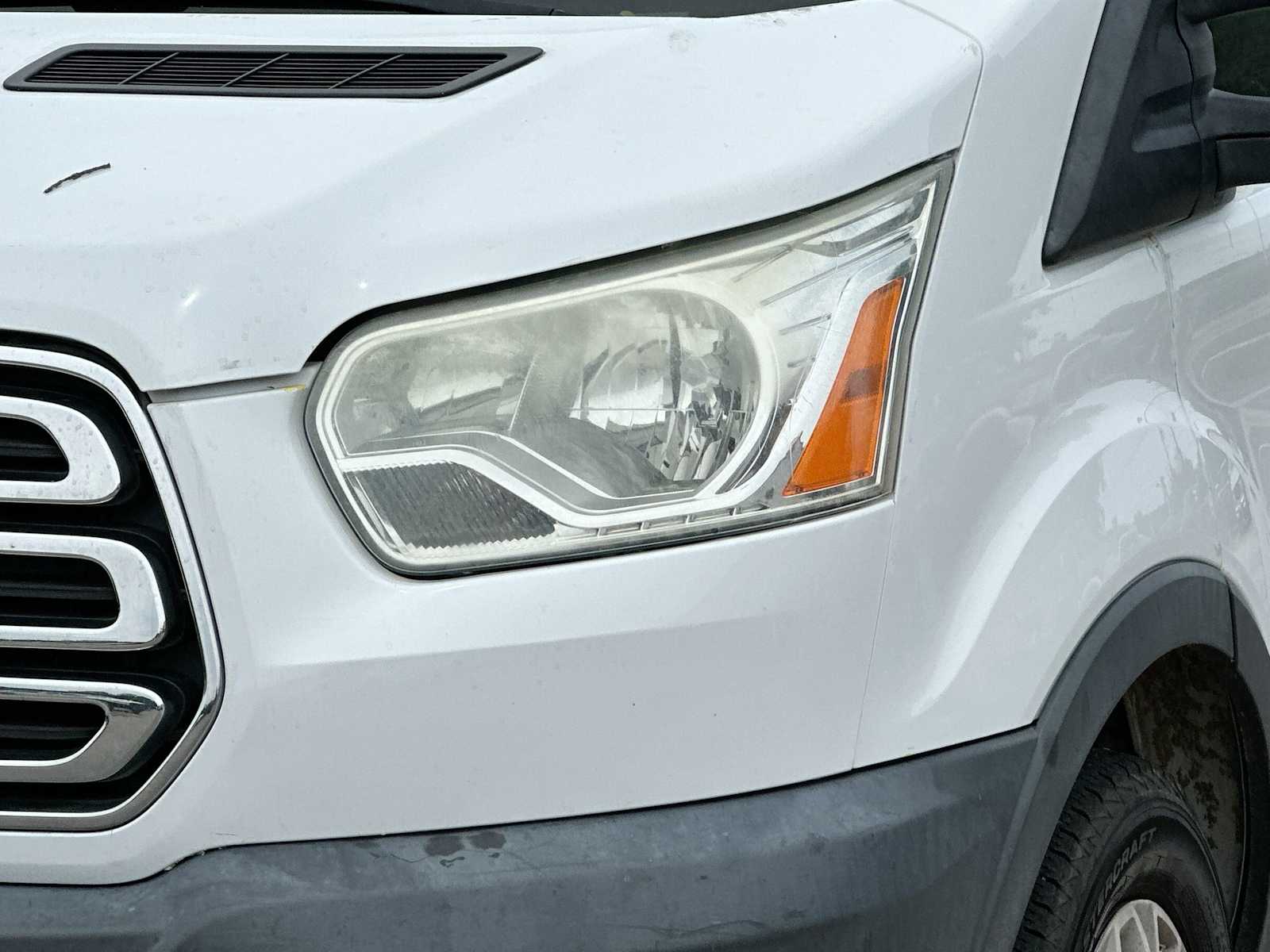 Thumbnail: 2016 Ford Transit Series - 16